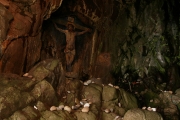 Crucifixion image 1